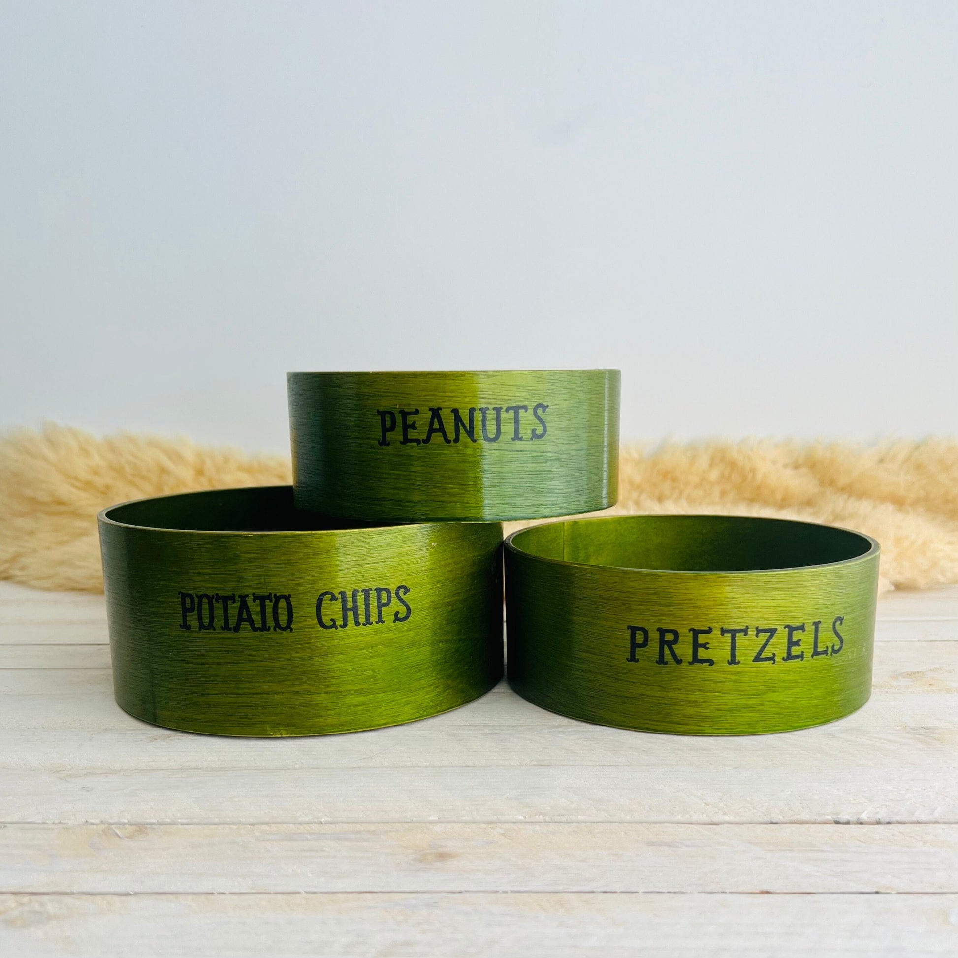 Vintage Wooden Snack Bowls / Set of 3 Chips, Peanuts and Pretzels Baskets / Gorgeous Green with Hand Painted Letters / Unique Kitchen Decor