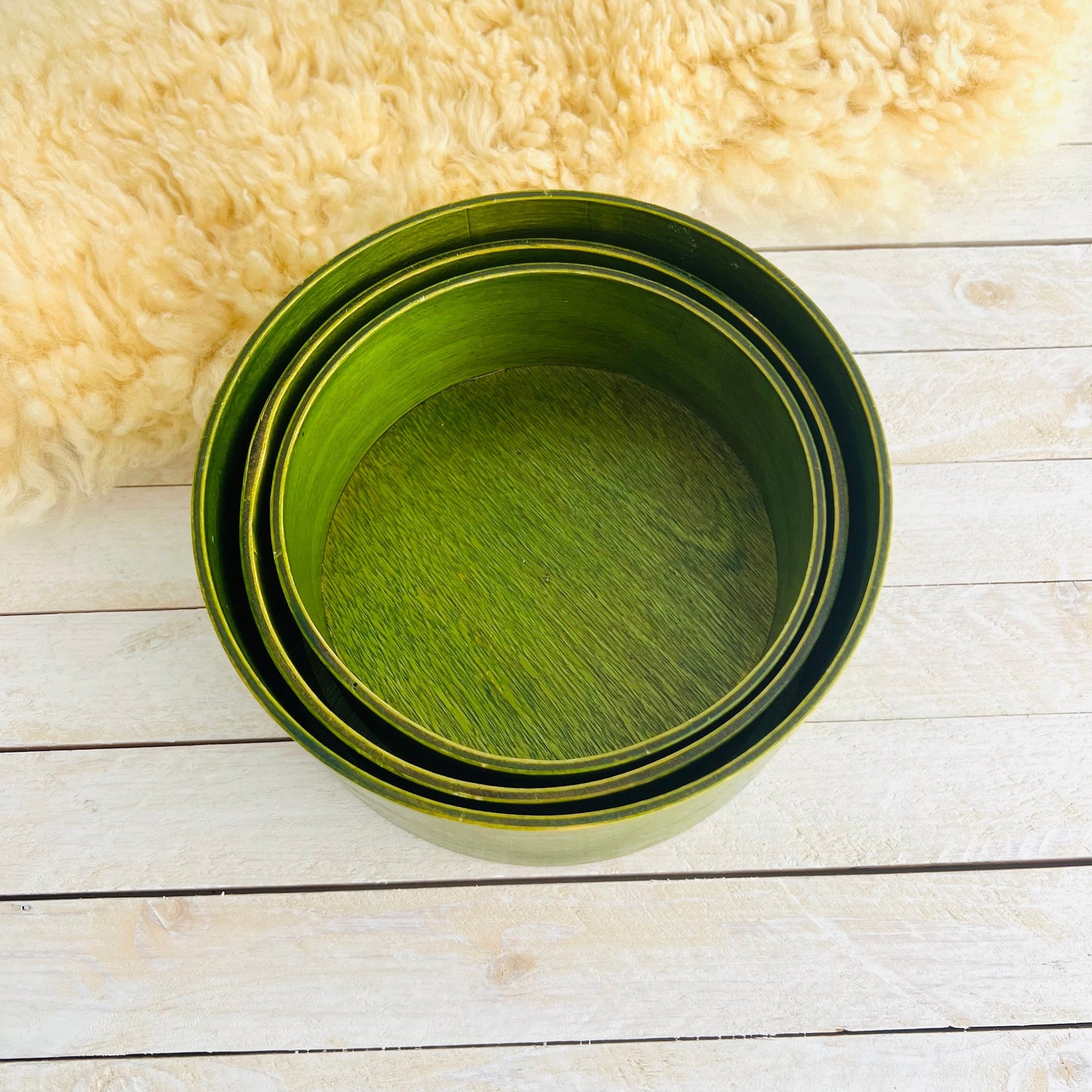 Vintage Wooden Snack Bowls / Set of 3 Chips, Peanuts and Pretzels Baskets / Gorgeous Green with Hand Painted Letters / Unique Kitchen Decor